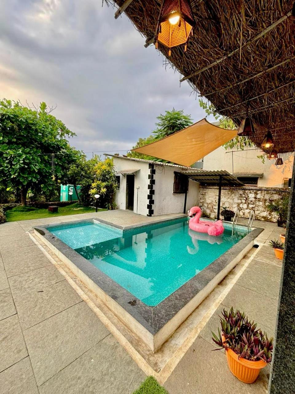 Makaan At Lonavla - 4Bhk Private Pool Villa In Lonavla エクステリア 写真
