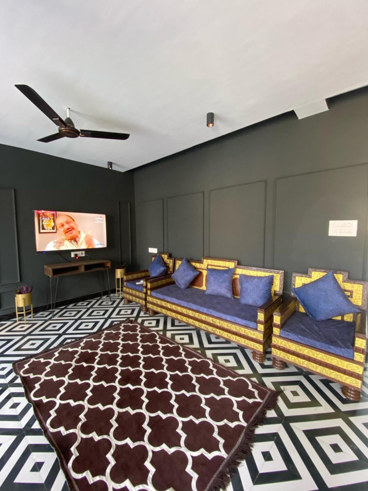 Makaan At Lonavla - 4Bhk Private Pool Villa In Lonavla エクステリア 写真